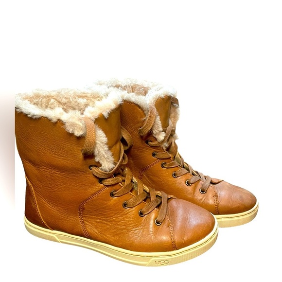 UGG starlyn high top leather sneakers | UGG leather boots with fur | size 7 - Picture 4 of 14
